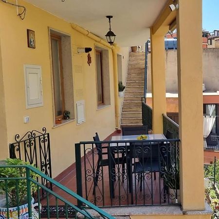 陶尔米纳La Casa Di Angelina别墅 外观 照片
